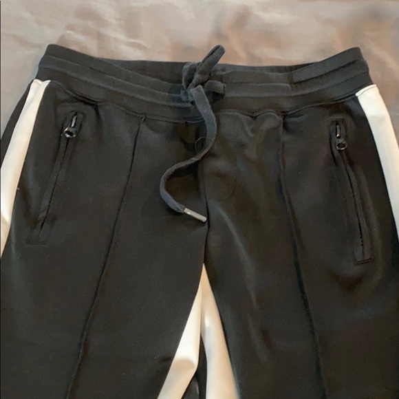 Track pants - Picture 2 of 5
